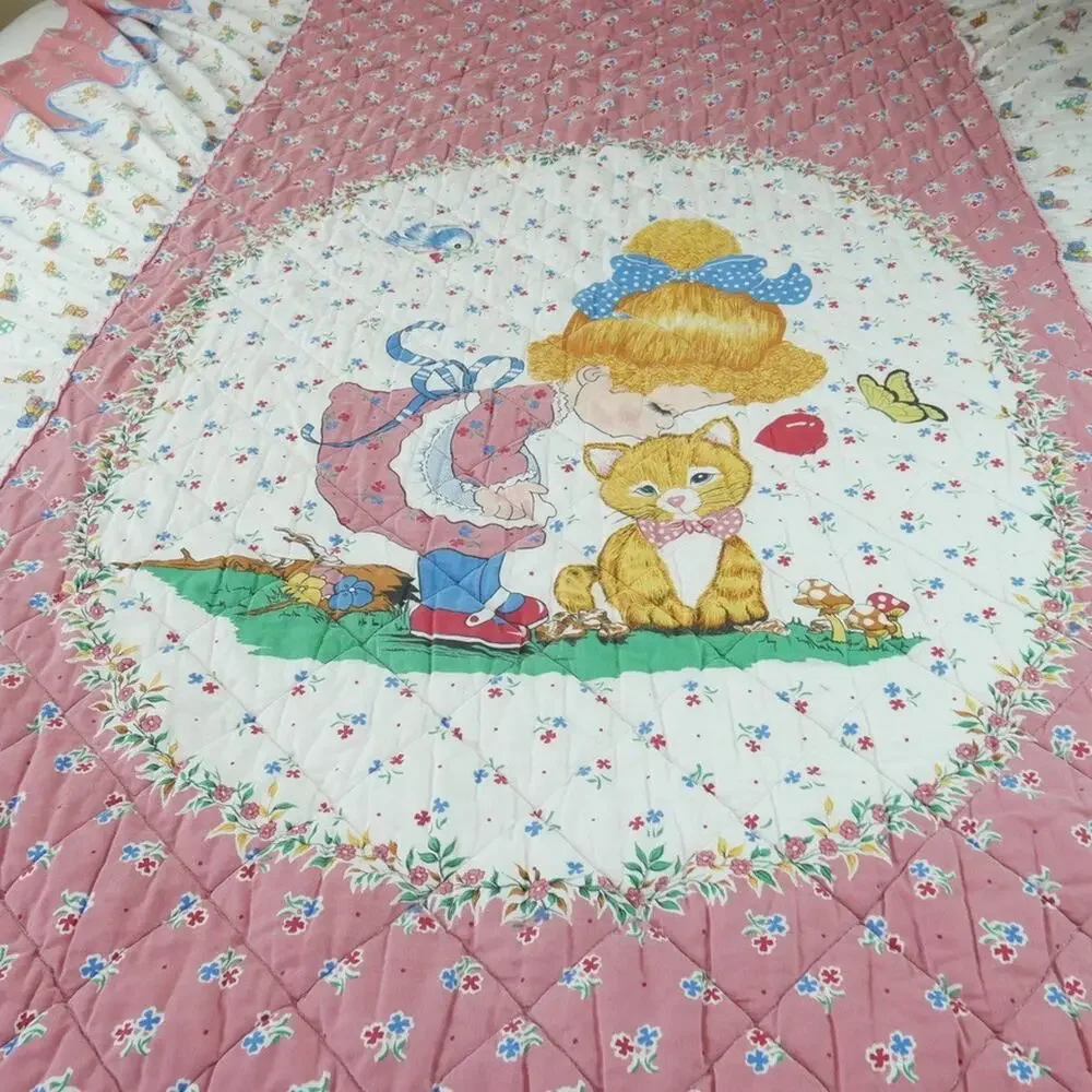 Vintage 70s bedspread